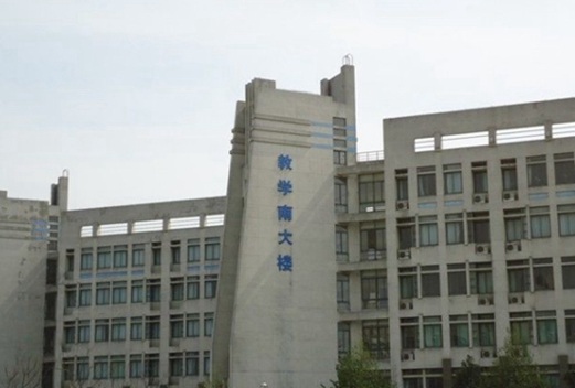 河池学院图片