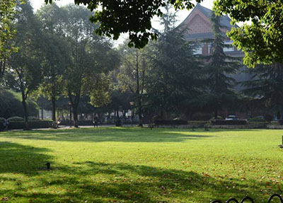 åå·å¤§å­¦èä¸ææ¯å­¦é¢